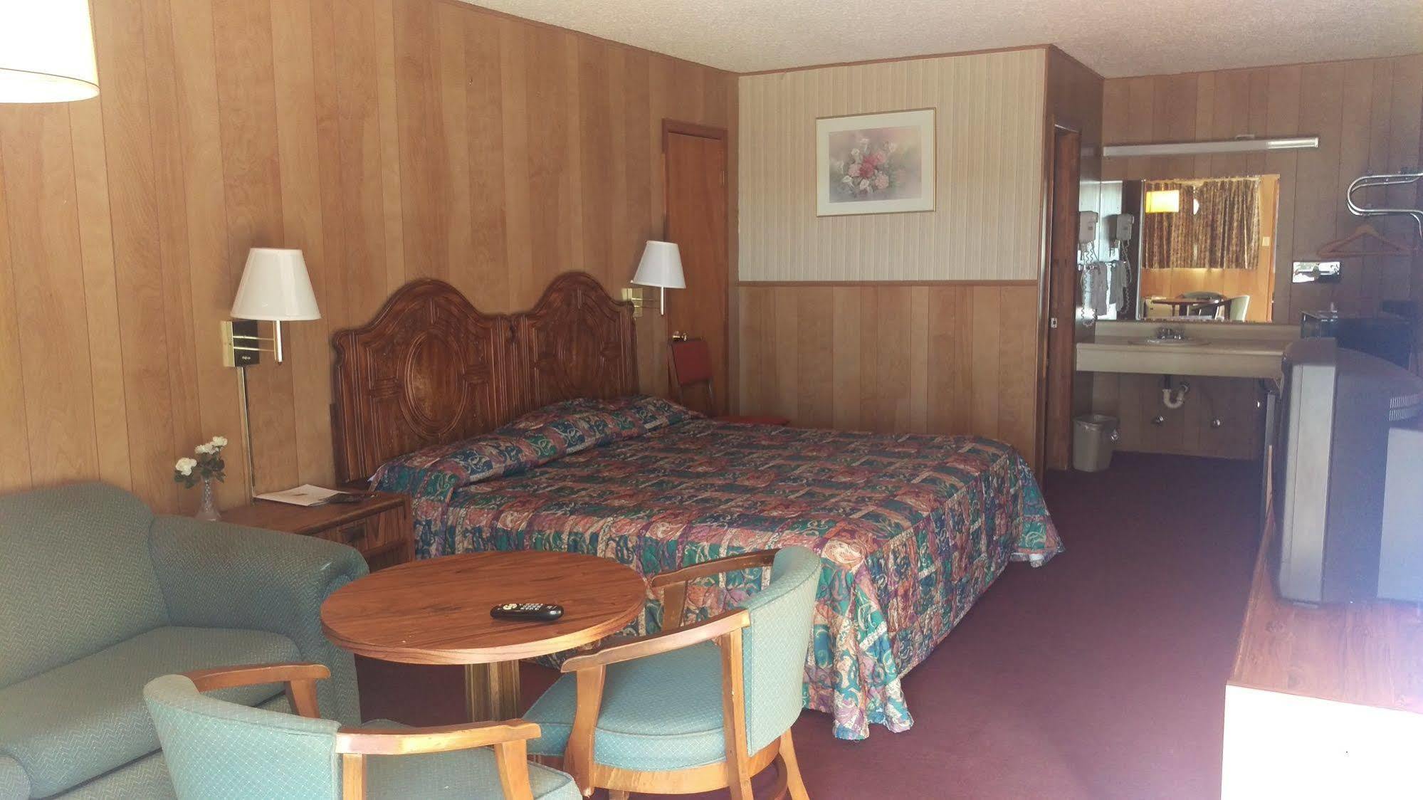 Gold Key Inn Brady Dış mekan fotoğraf