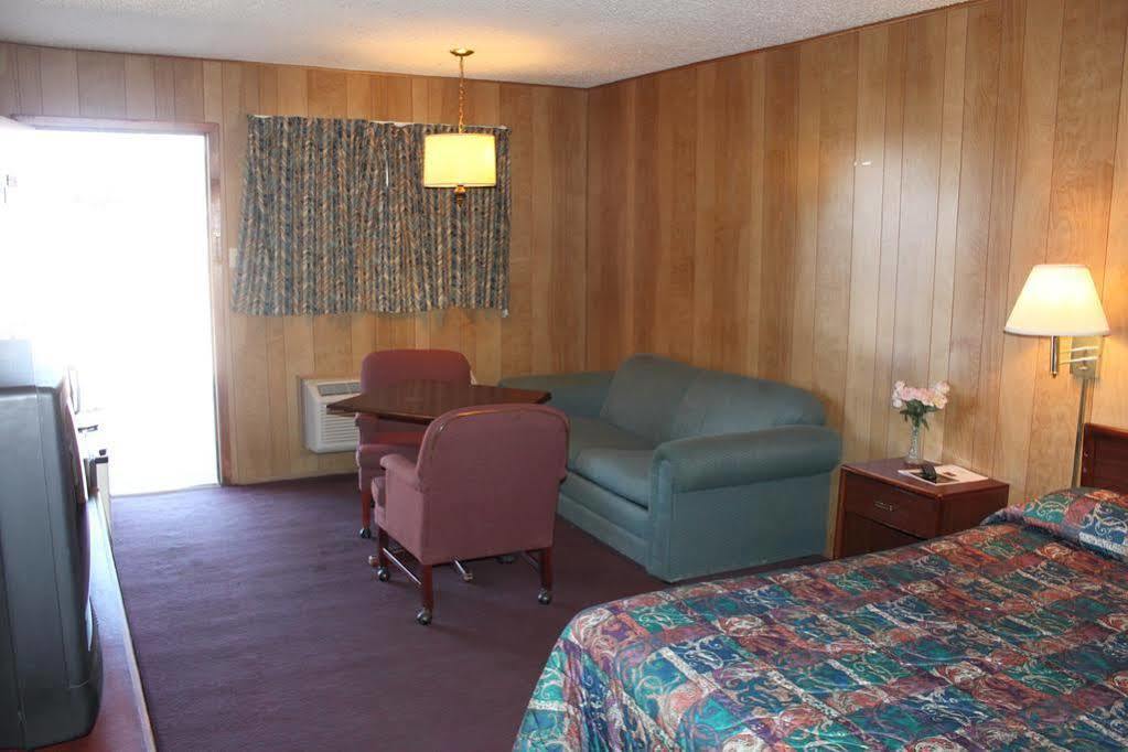 Gold Key Inn Brady Dış mekan fotoğraf